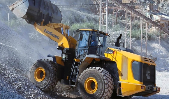 Lợi Ích Chọn Máy Cơ Giới Cho Nhà Máy Xi Măng