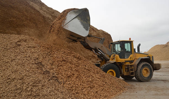 Tiêu Chí Chọn Máy Xúc Lật Phù Hợp Công Trình