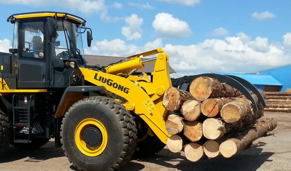 Máy Cơ Giới Sản Xuất Hiện Đại Trong Nông Lâm Nghiệp