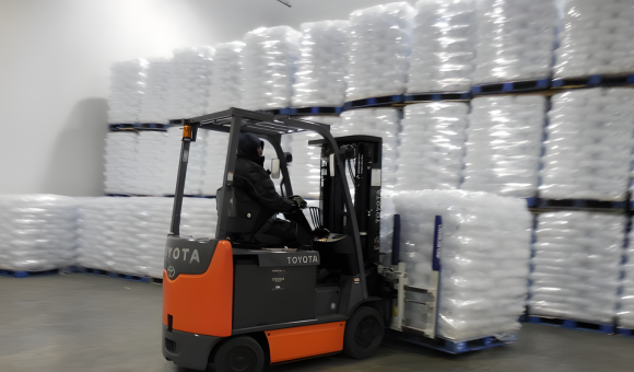 Chọn Xe Nâng Trong Kho Lạnh Công Nghiệp