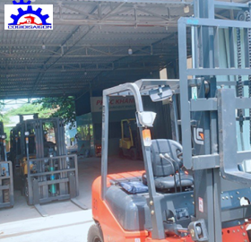  Xe Nâng 3 Tấn Động Cơ Quanchai Giá Tốt Hiện Nay