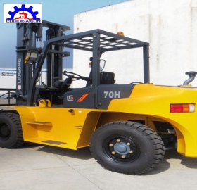 Xe Nâng 7 Tấn Liu Gong