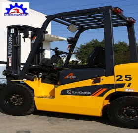 Xe Nâng Dầu Liu Gong