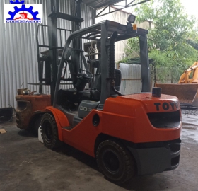 Xe Nâng 2 Tấn Toyota